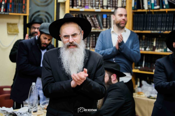 הרבנים הציגו אחדות: מעמד סיום הרמב"ם עם קהל המונים ברחובות