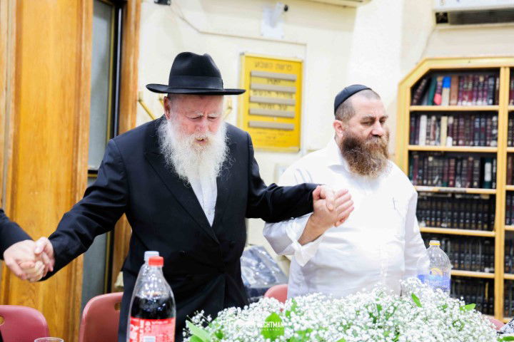 הרבנים הציגו אחדות: מעמד סיום הרמב"ם עם קהל המונים ברחובות