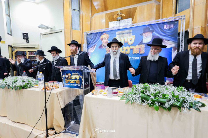 הרבנים הציגו אחדות: מעמד סיום הרמב"ם עם קהל המונים ברחובות