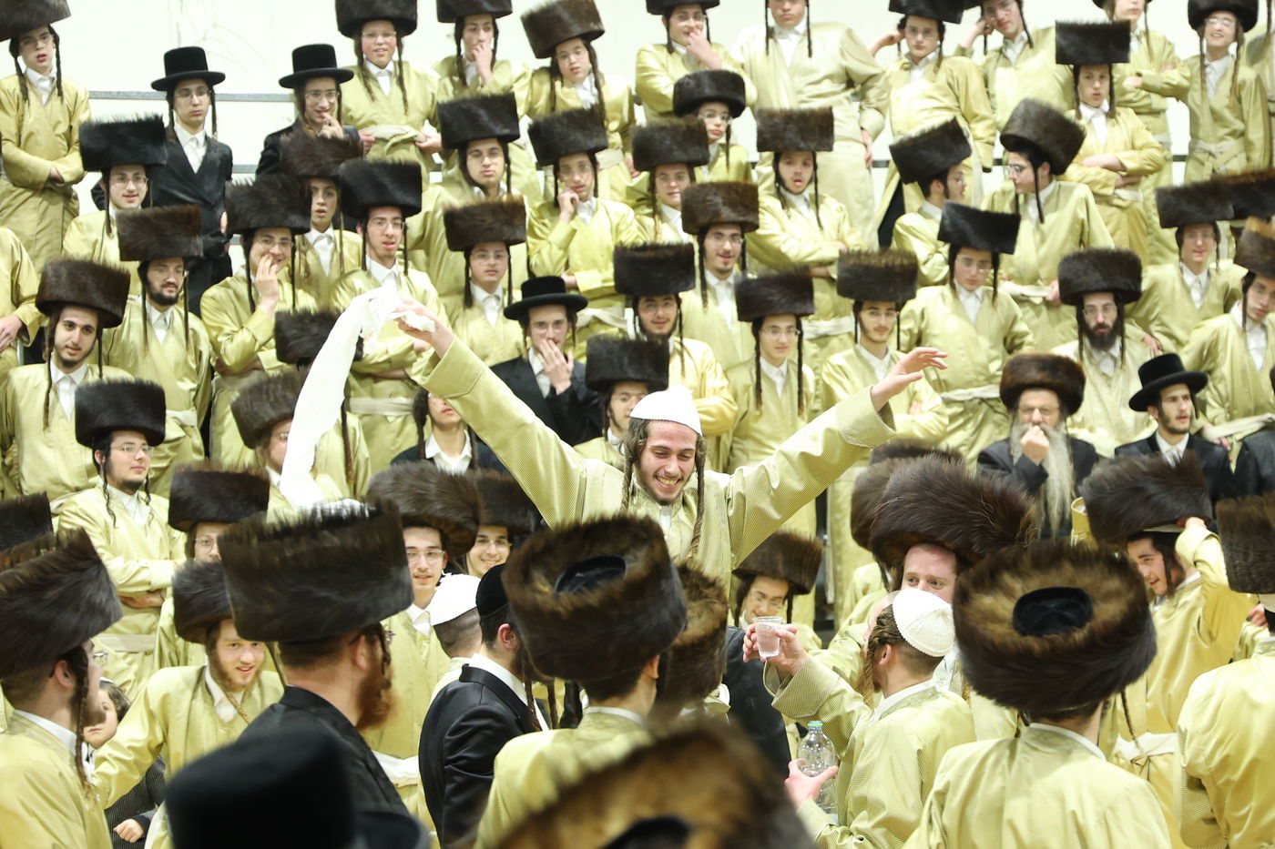 שמחת בית תולדות אברהם יצחק