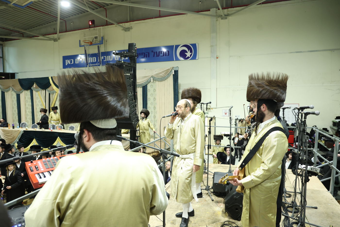 שמחת בית תולדות אברהם יצחק