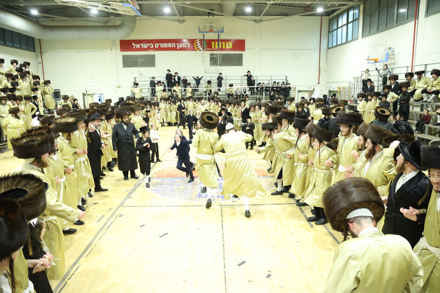 שמחת בית תולדות אברהם יצחק