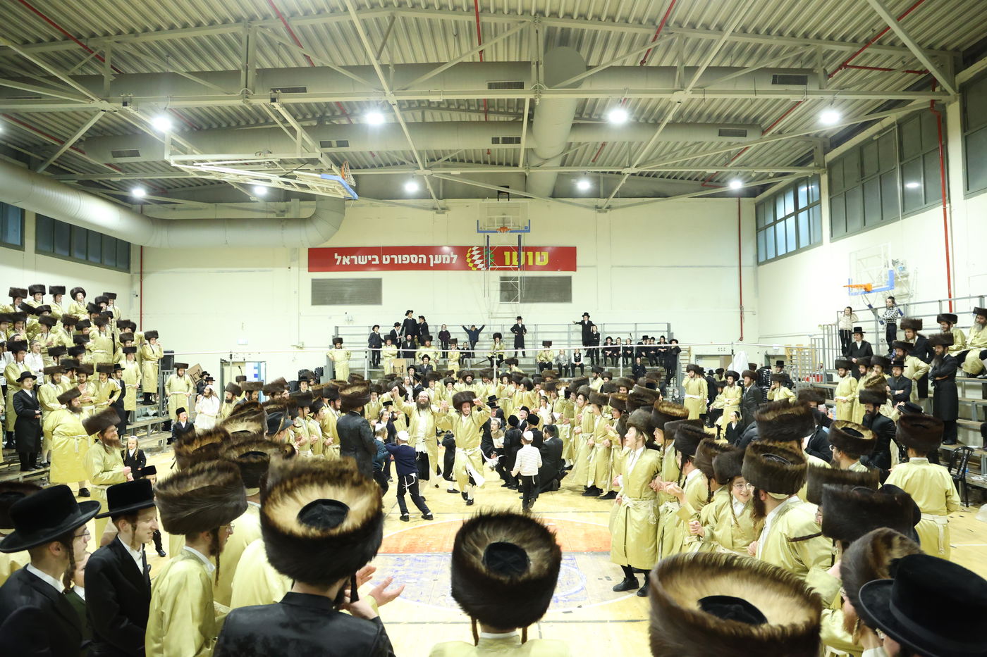 שמחת בית תולדות אברהם יצחק