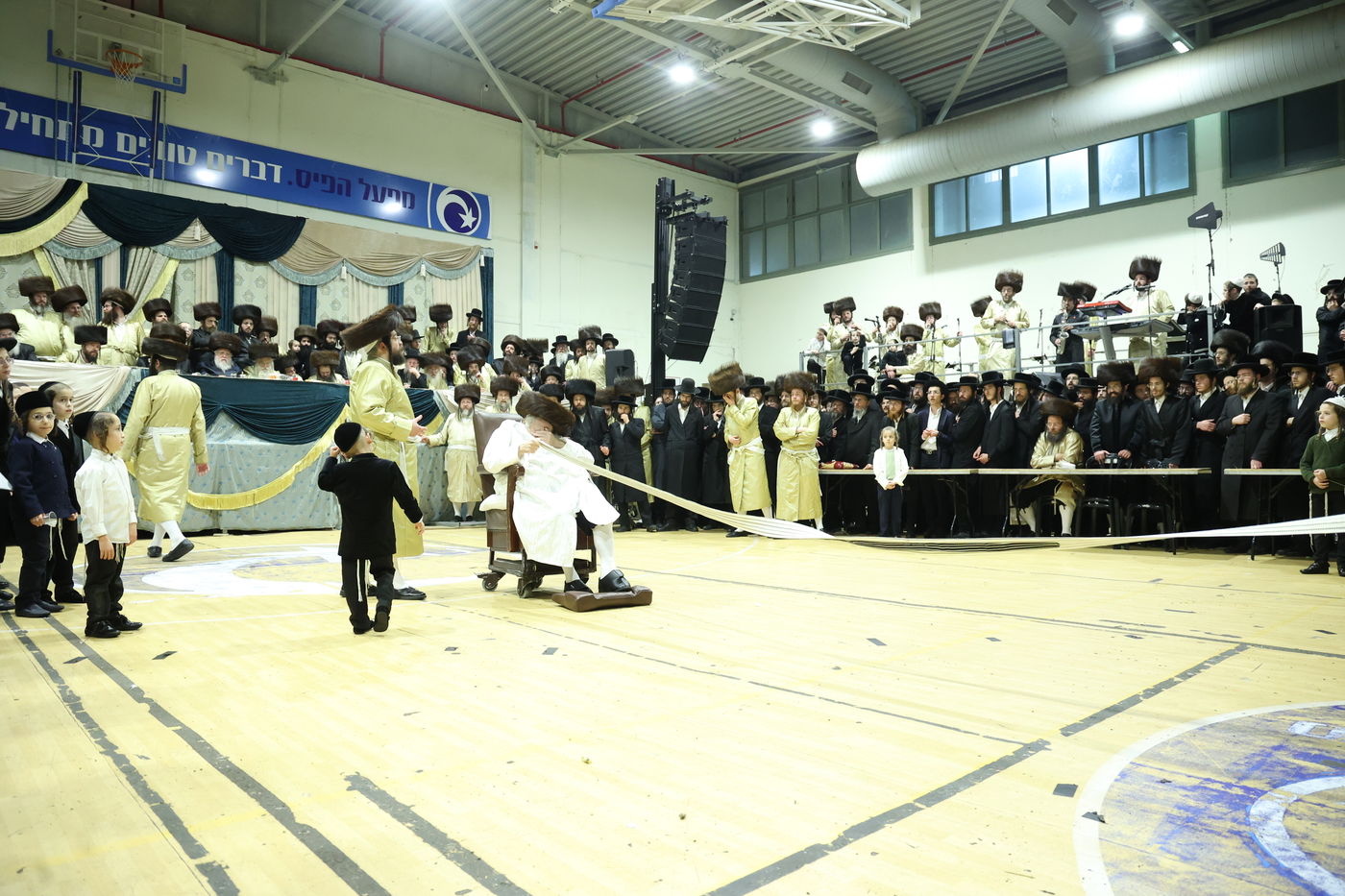 שמחת בית תולדות אברהם יצחק