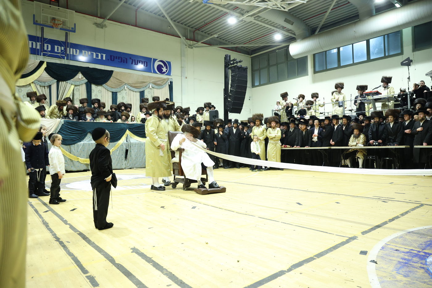 שמחת בית תולדות אברהם יצחק