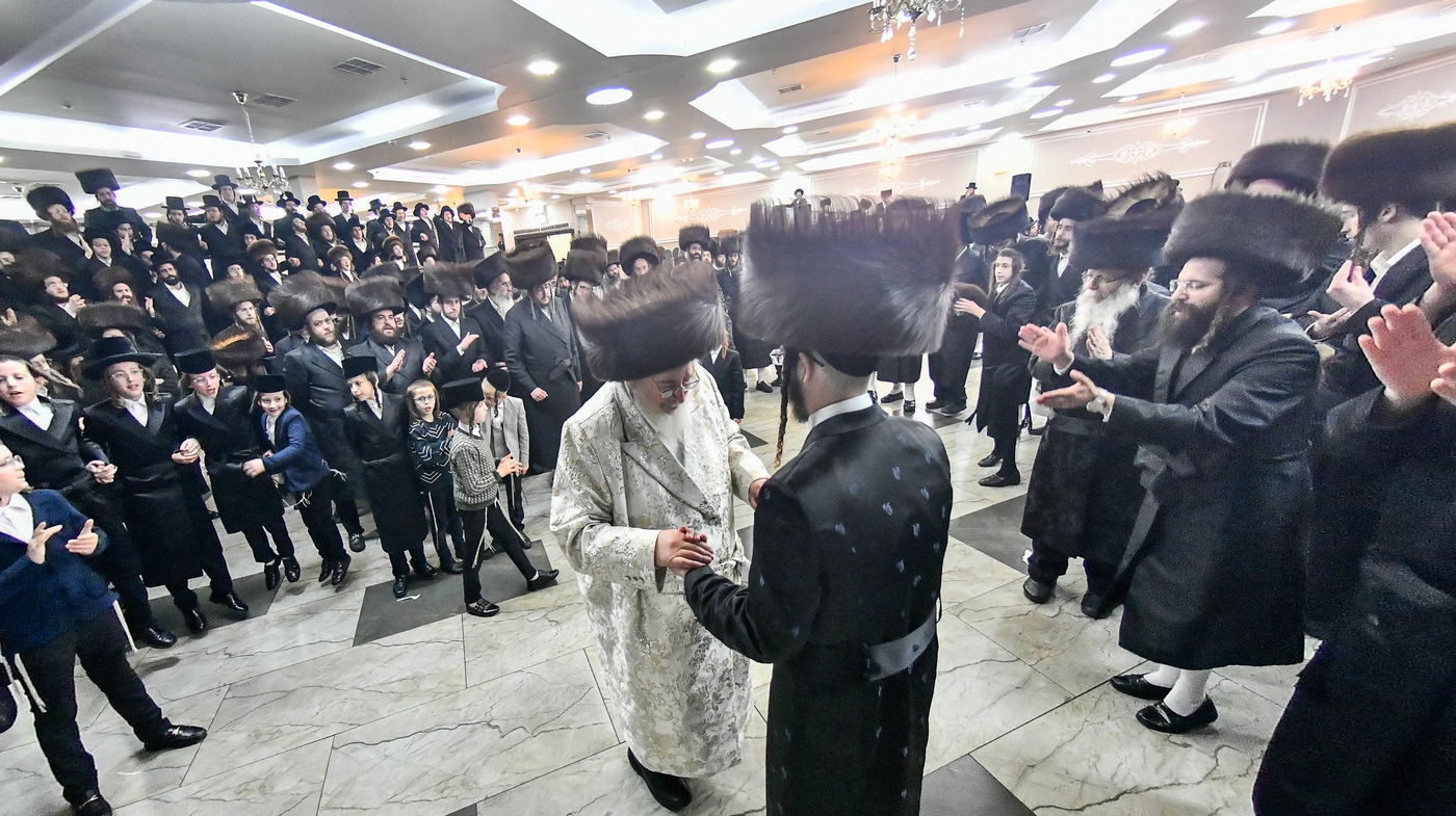 שמחת בית ספינקא - צאנז