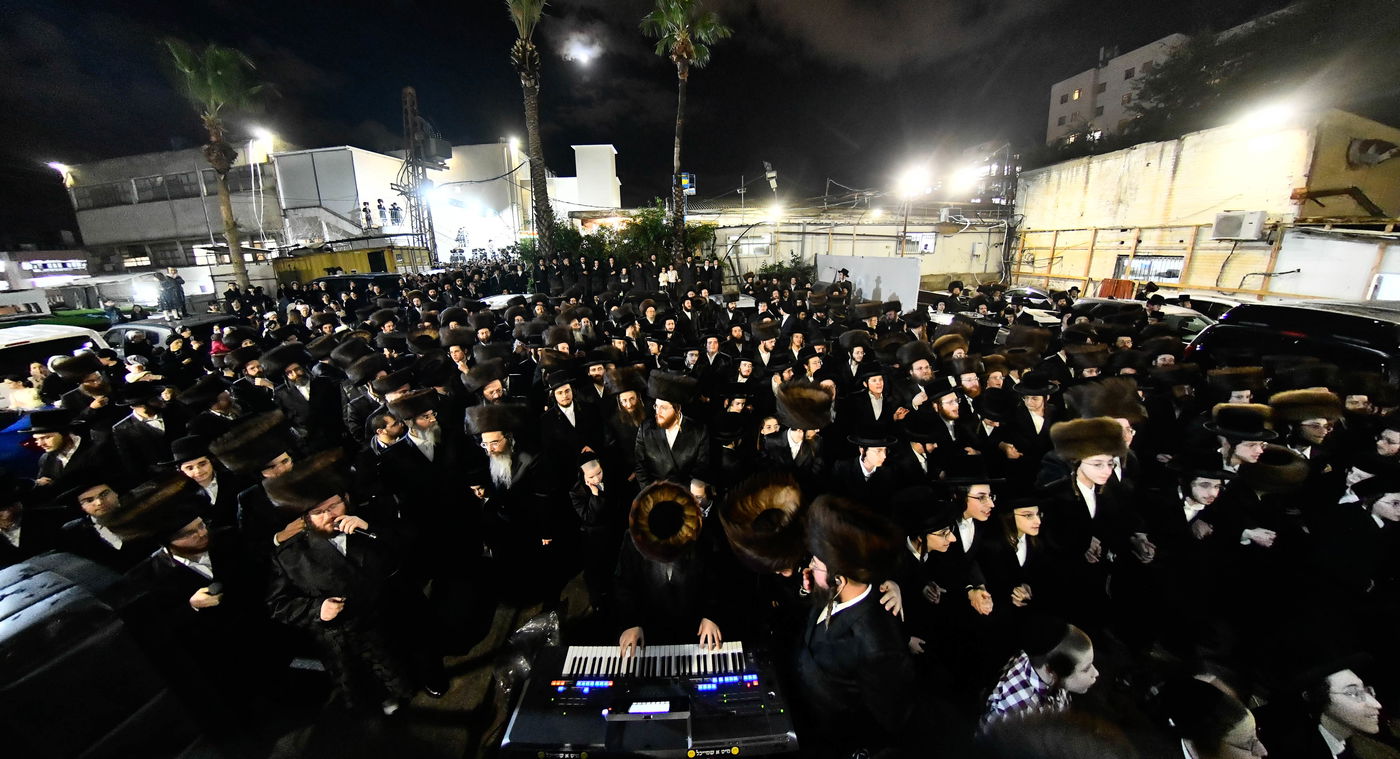 שמחת בית ספינקא - צאנז