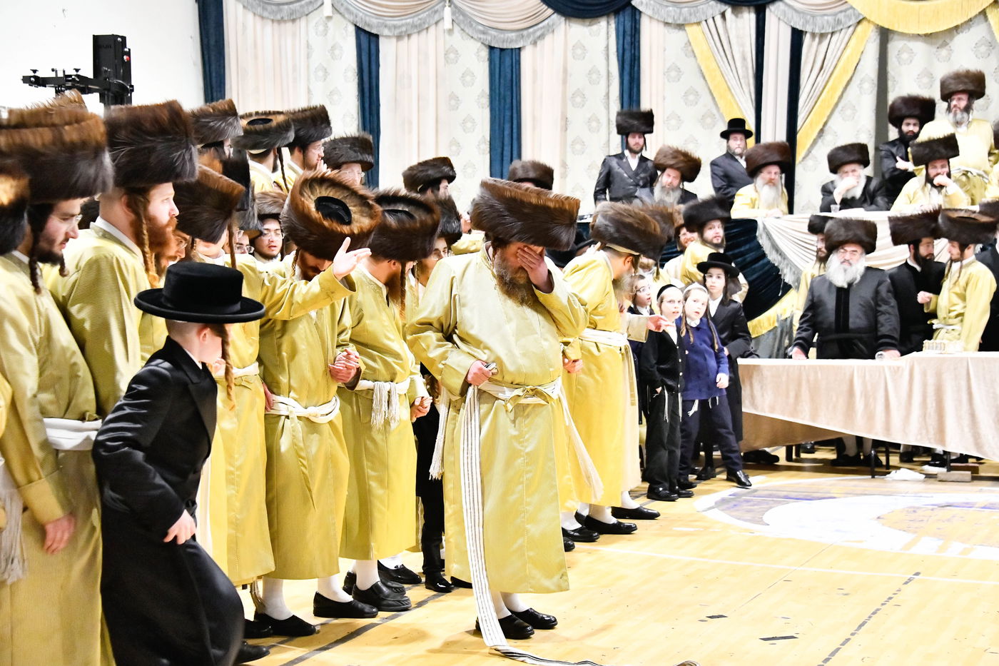 שמחת בית תולדות אברהם יצחק