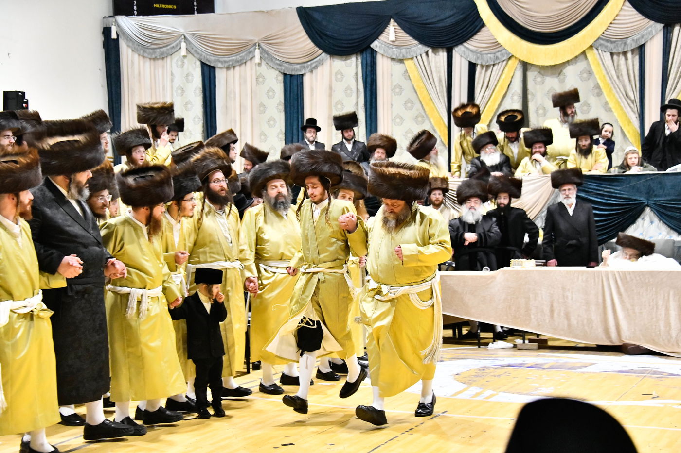 שמחת בית תולדות אברהם יצחק