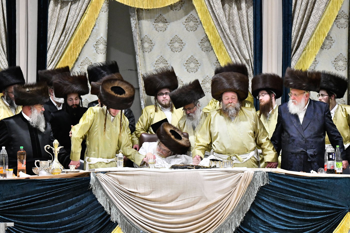 שמחת בית תולדות אברהם יצחק