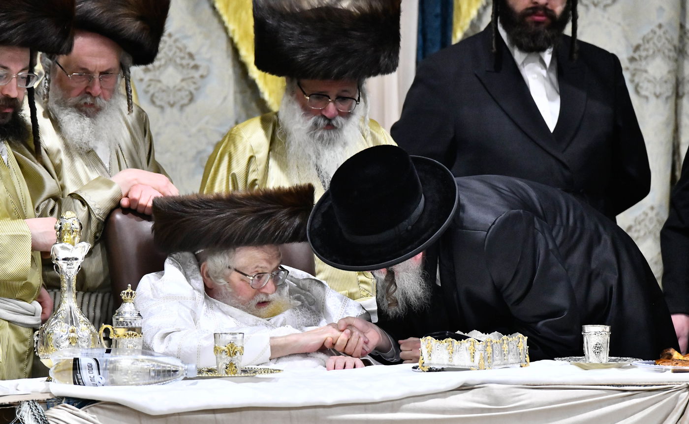 שמחת בית תולדות אברהם יצחק