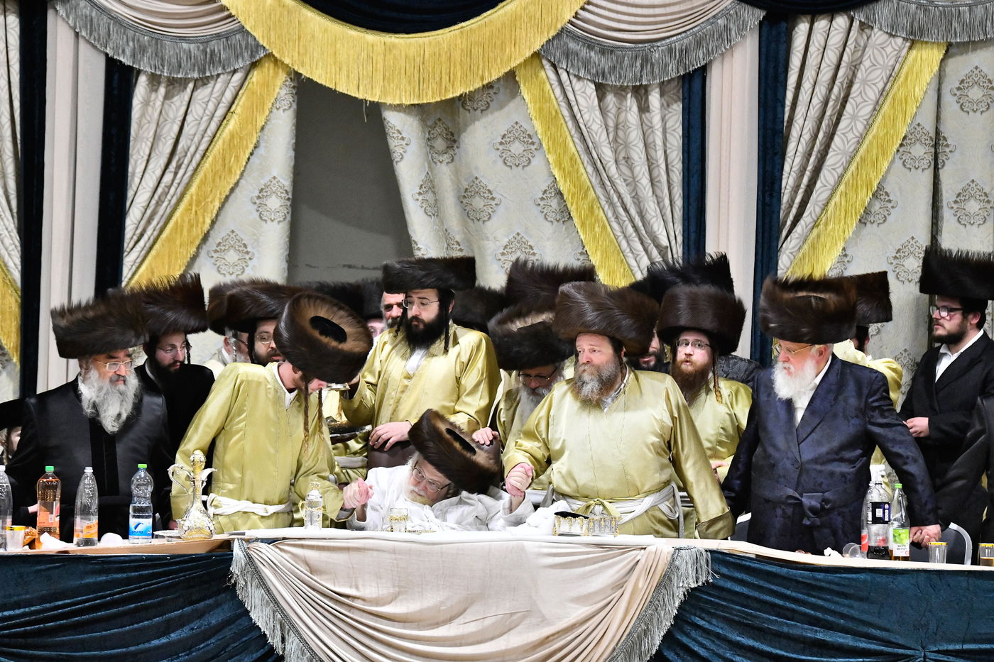 שמחת בית תולדות אברהם יצחק