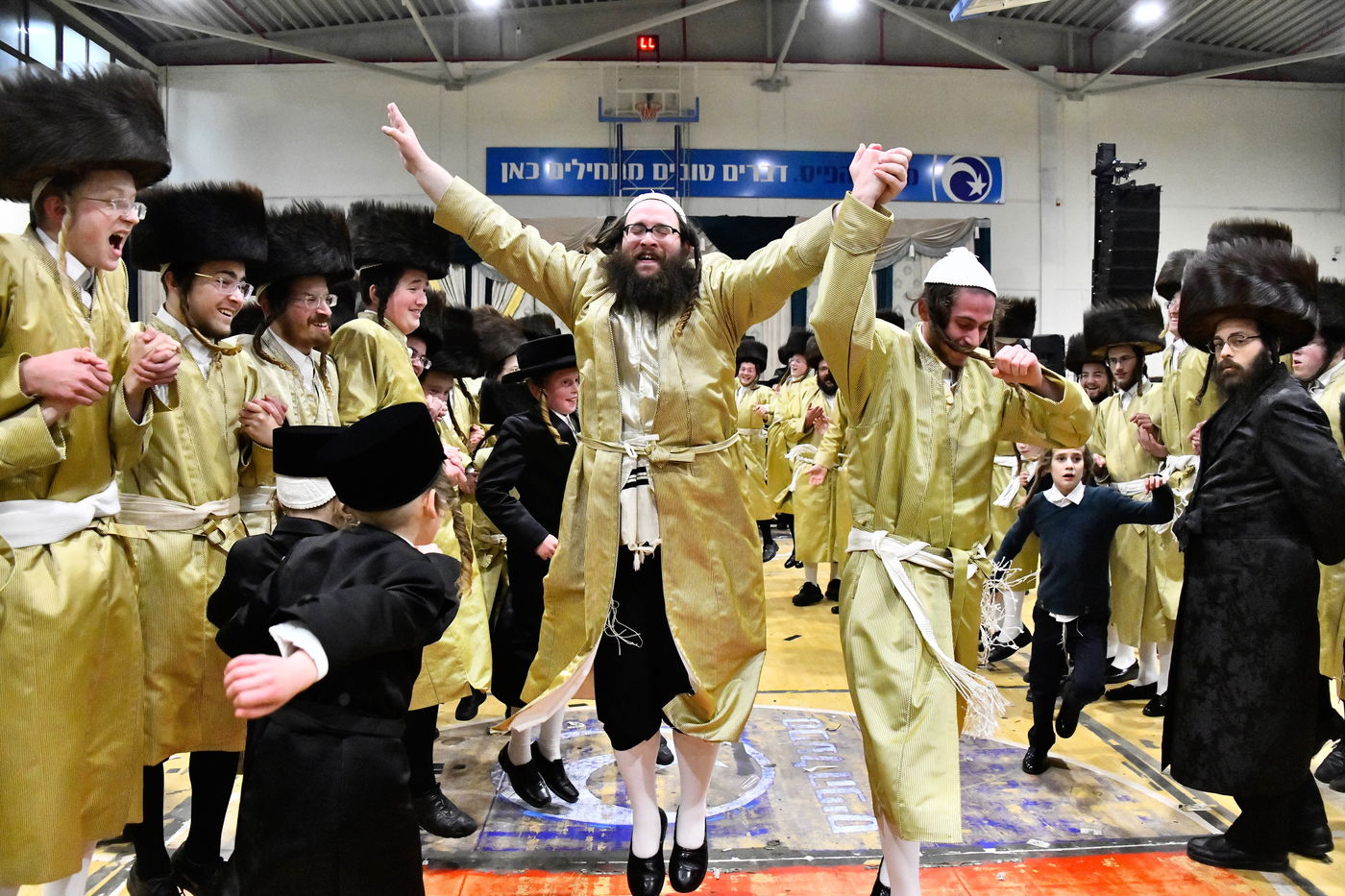 שמחת בית תולדות אברהם יצחק