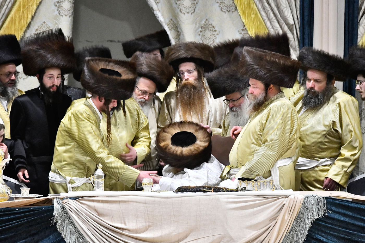 שמחת בית תולדות אברהם יצחק