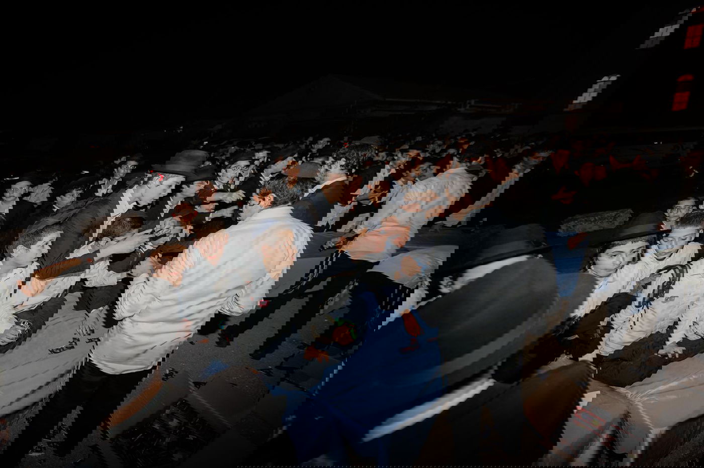 על רקע המתח עם איראן: רבבות תלמידים נשאו תפילה להצלת עם ישראל