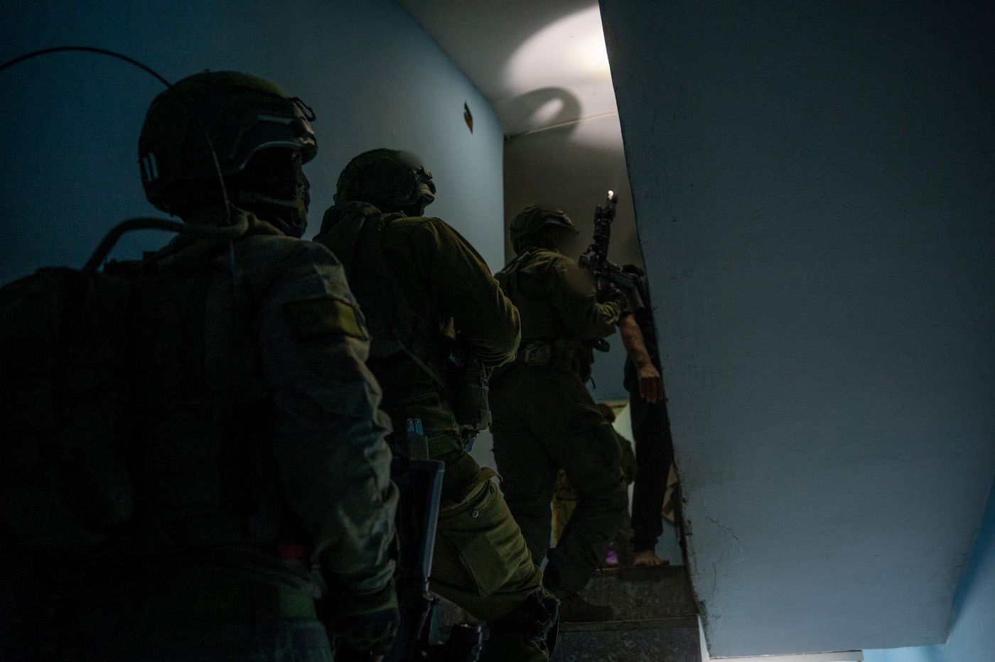 סיכול טרור נרחב ביהודה ושומרון: כ-60 מבוקשים נעצרו, שישה כלי נשק נתפסו