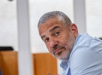 ינון מגל