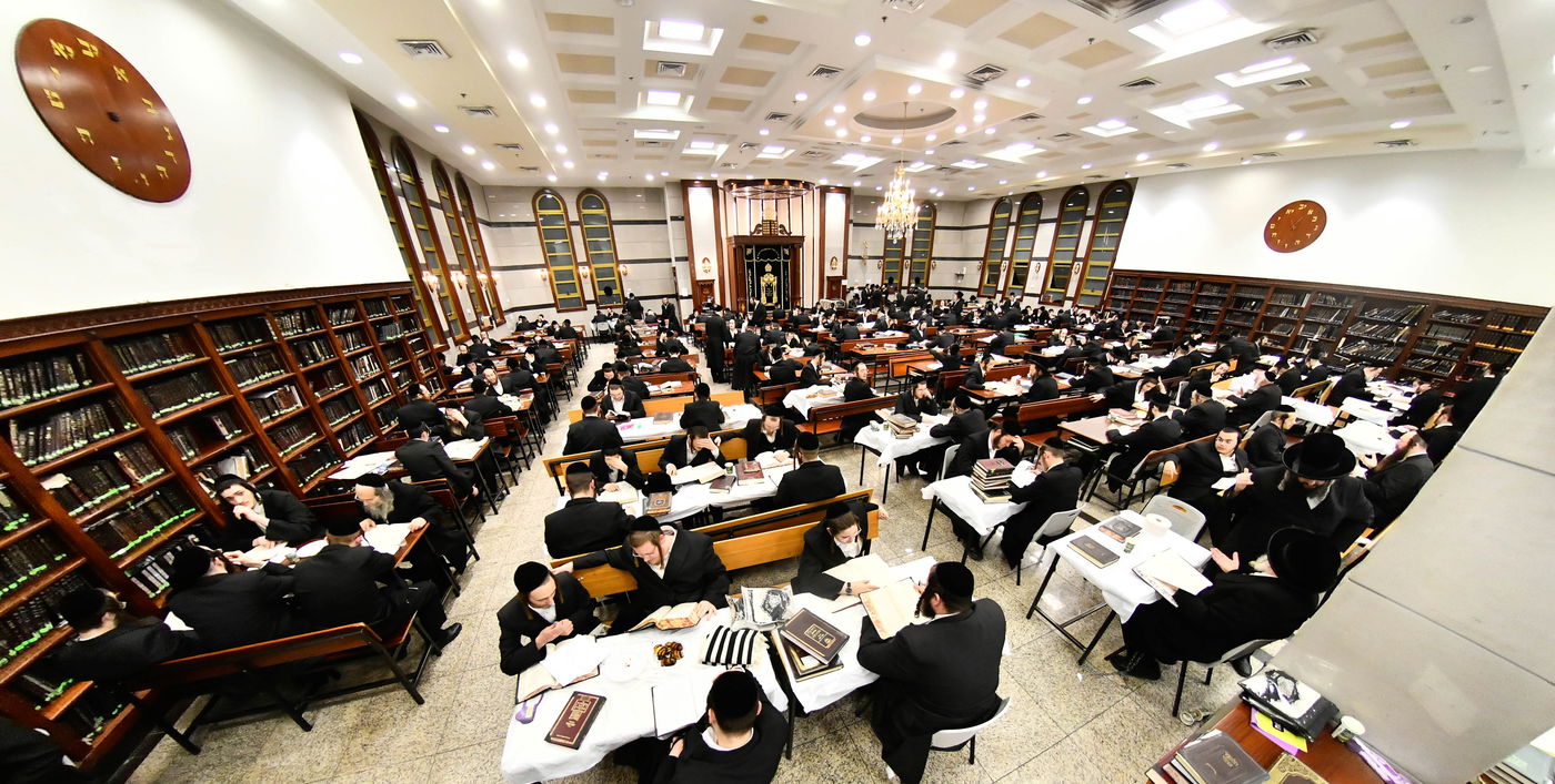 ליל שישי בישיבת ברכפלד