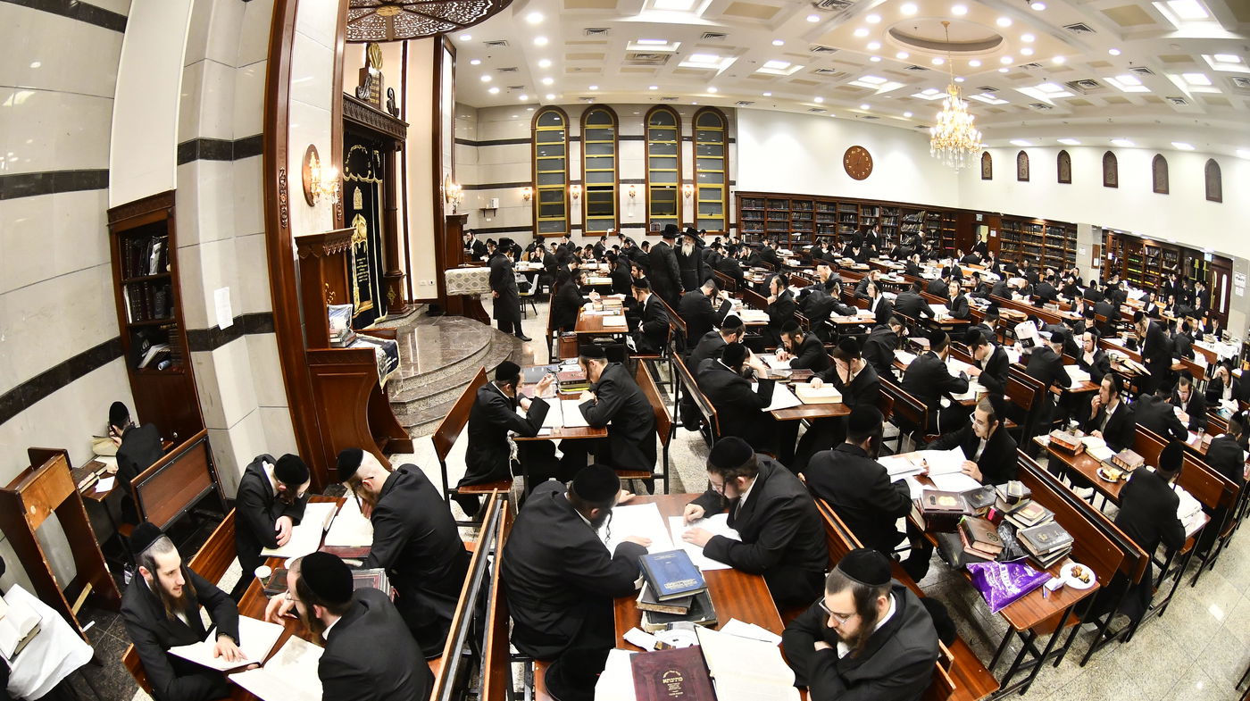 ליל שישי בישיבת ברכפלד