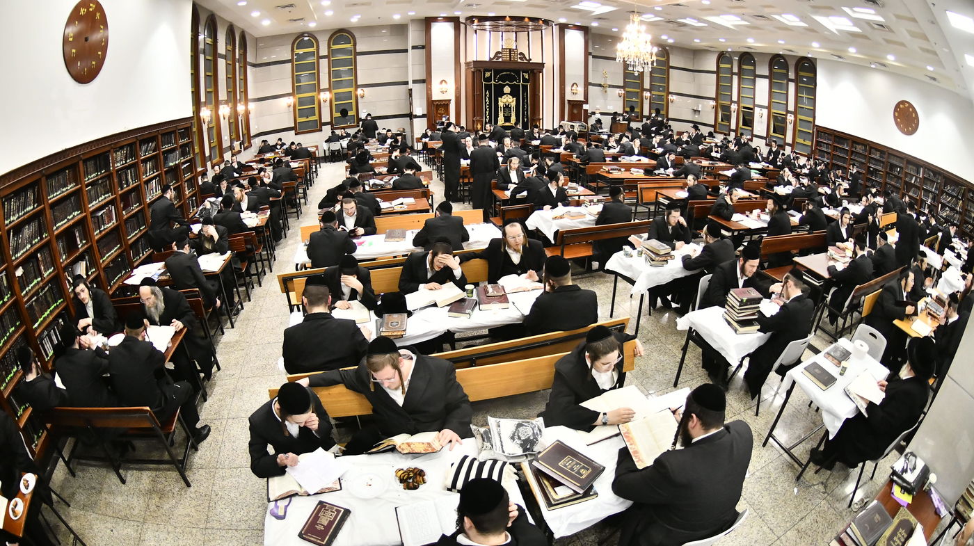 ליל שישי בישיבת ברכפלד