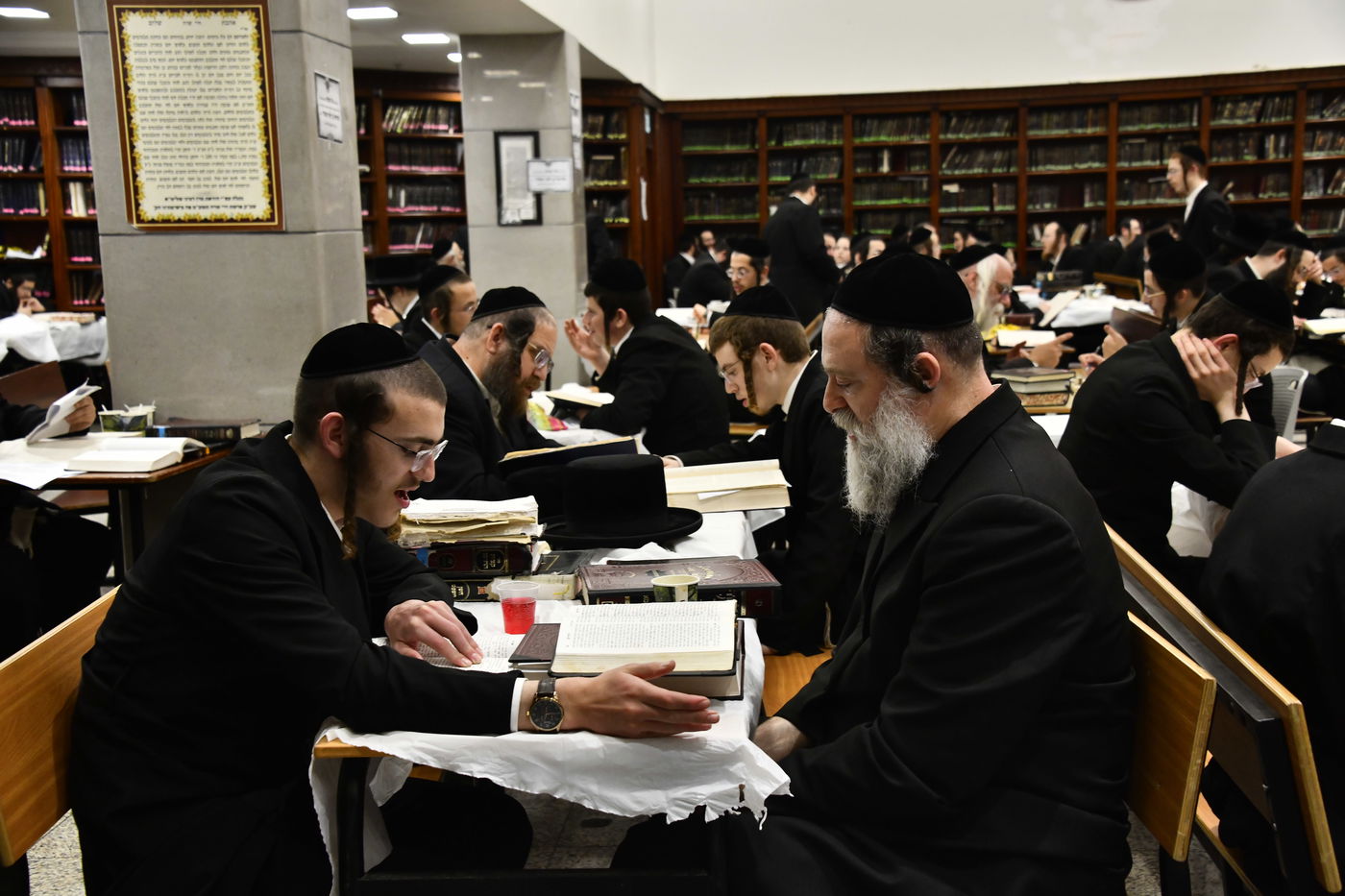 ליל שישי בישיבת ברכפלד