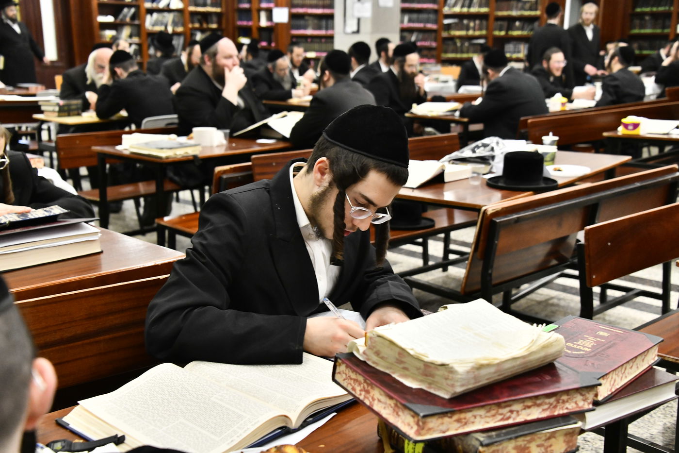 ליל שישי בישיבת ברכפלד