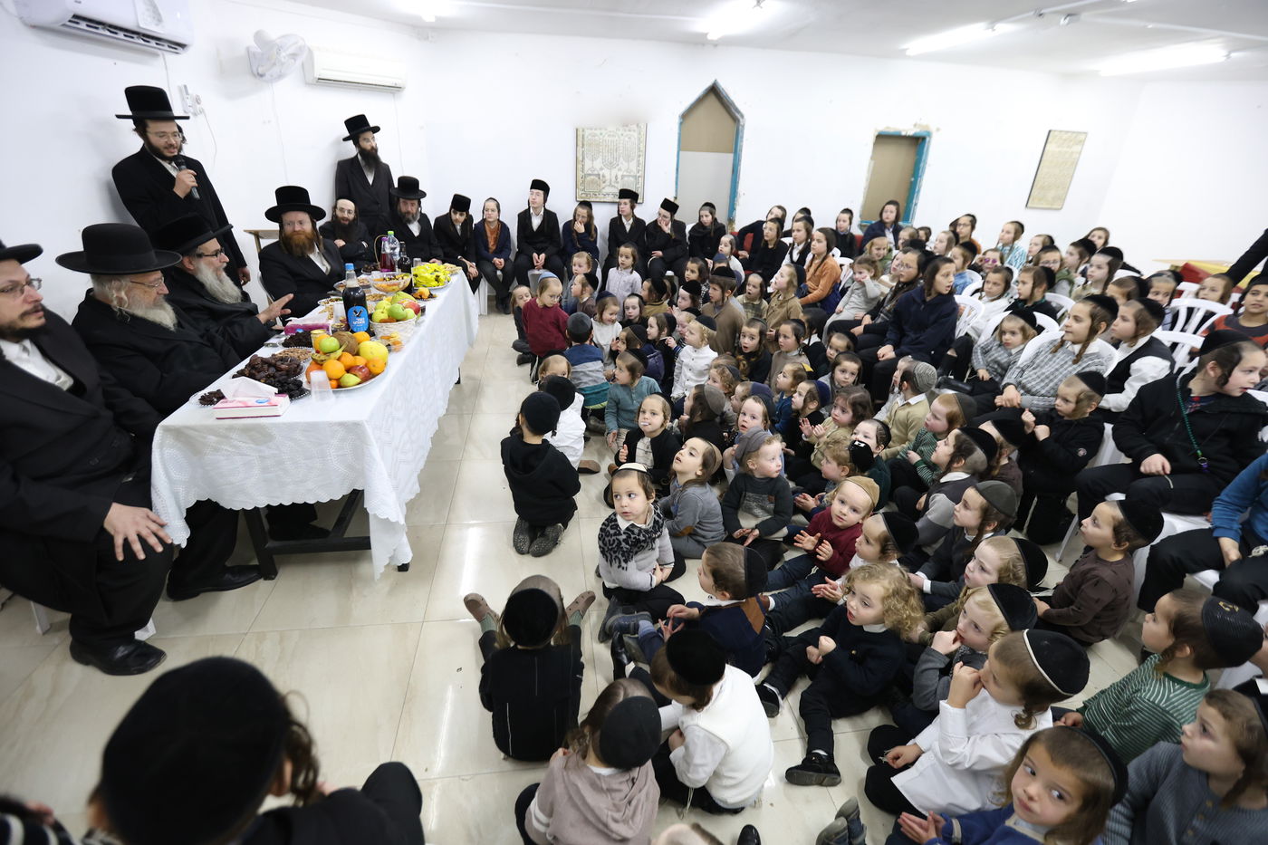 גאב''ד קארלסבורג ט"ו בשבט בת''ת ריבניץ בצפת