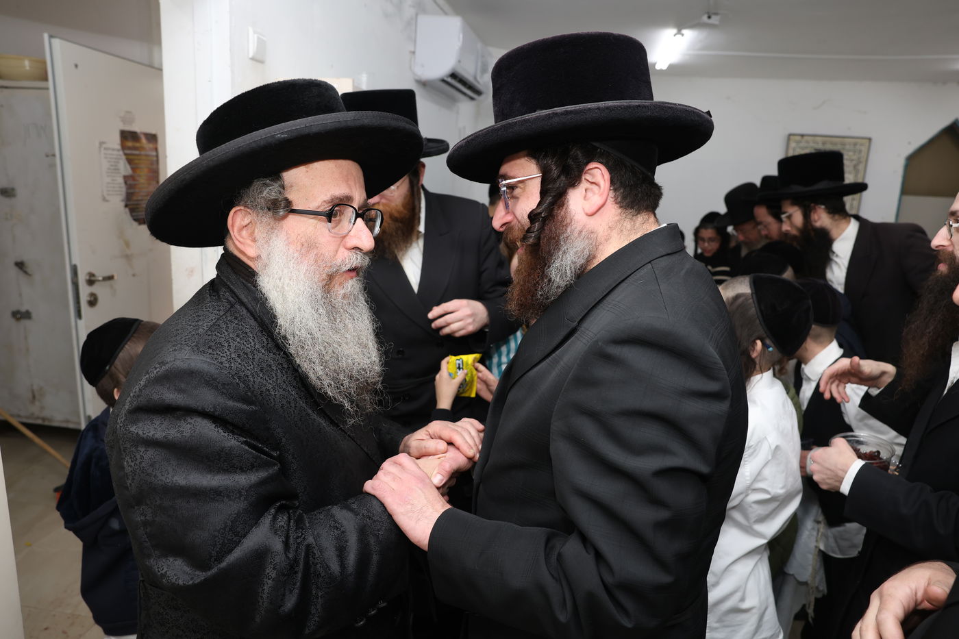 גאב''ד קארלסבורג ט"ו בשבט בת''ת ריבניץ בצפת