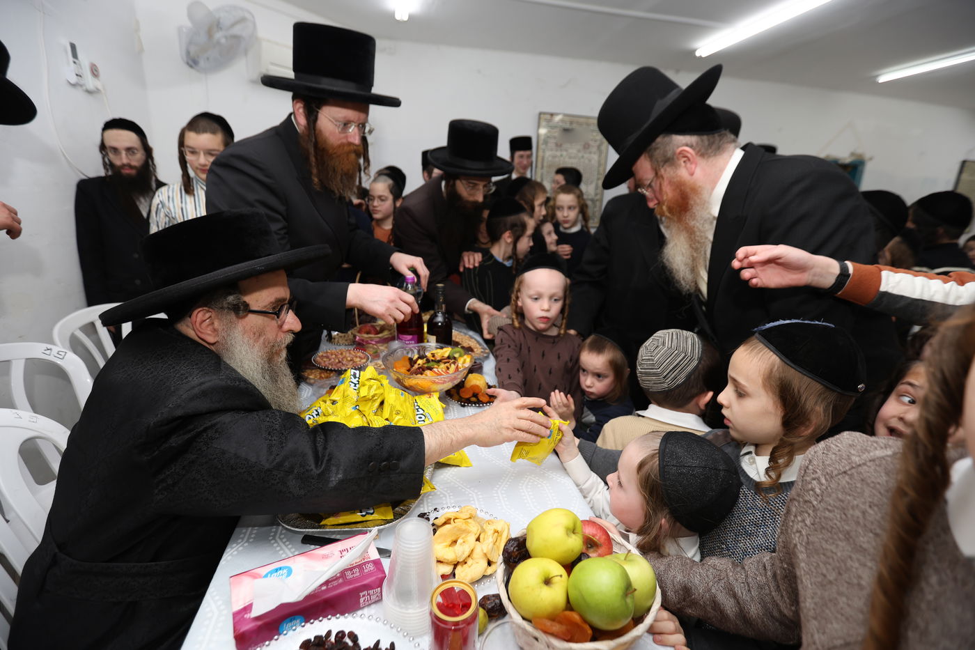 גאב''ד קארלסבורג ט"ו בשבט בת''ת ריבניץ בצפת