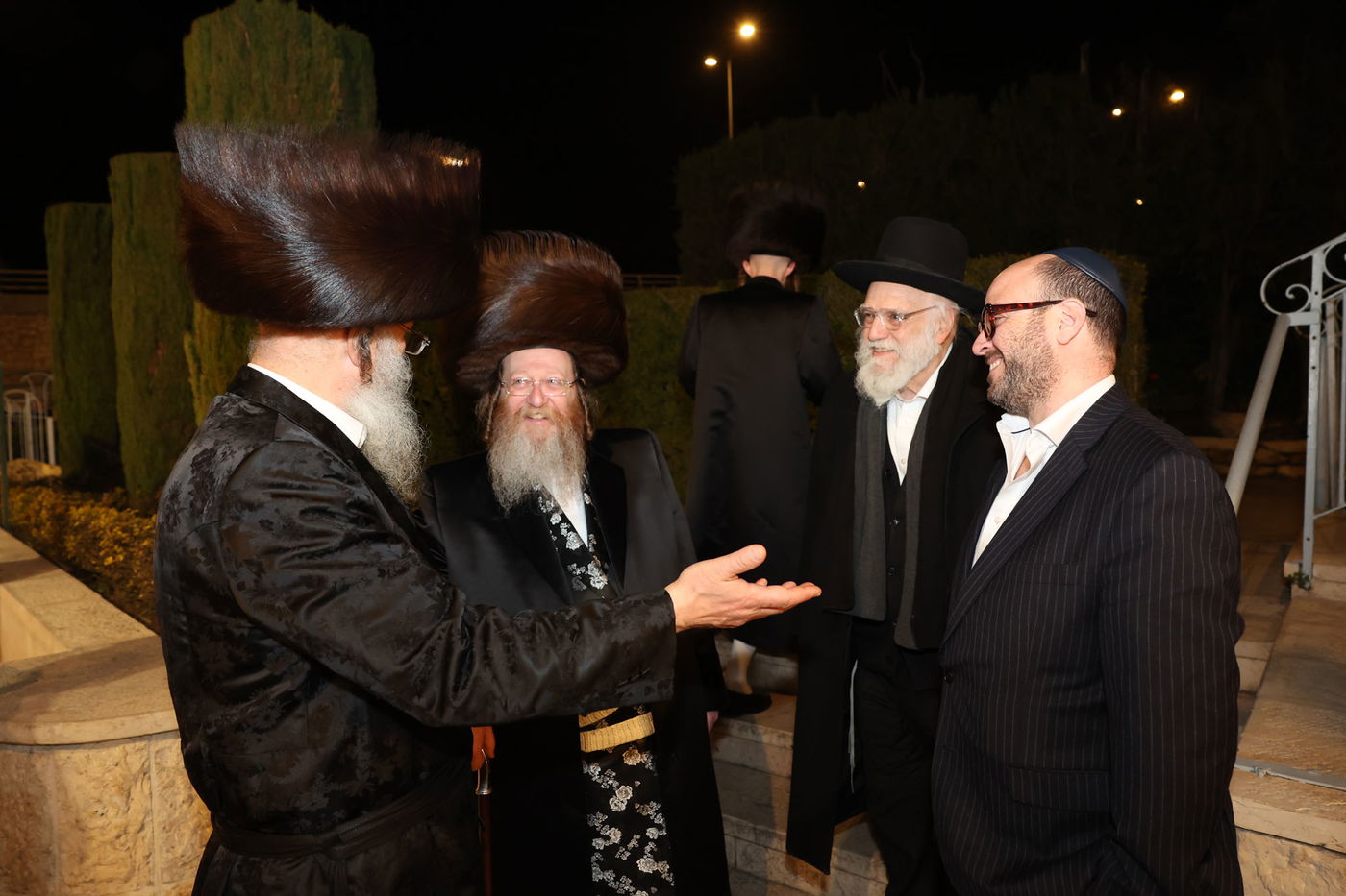 שמחת שבע ברכות בחצה"ק טרעבישאן