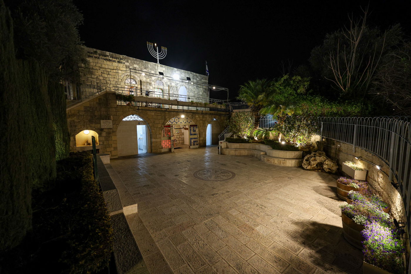 שמחת שבע ברכות בחצה"ק טרעבישאן