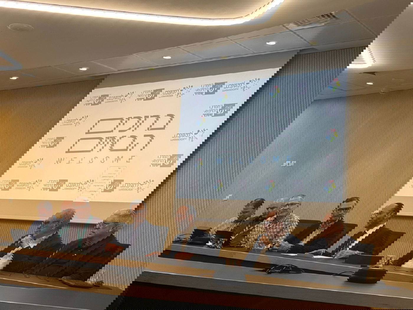 פרופ' לורנס לנקה והנהלת ענף האורתופדיה בישראל בכנס מקצועי משותף