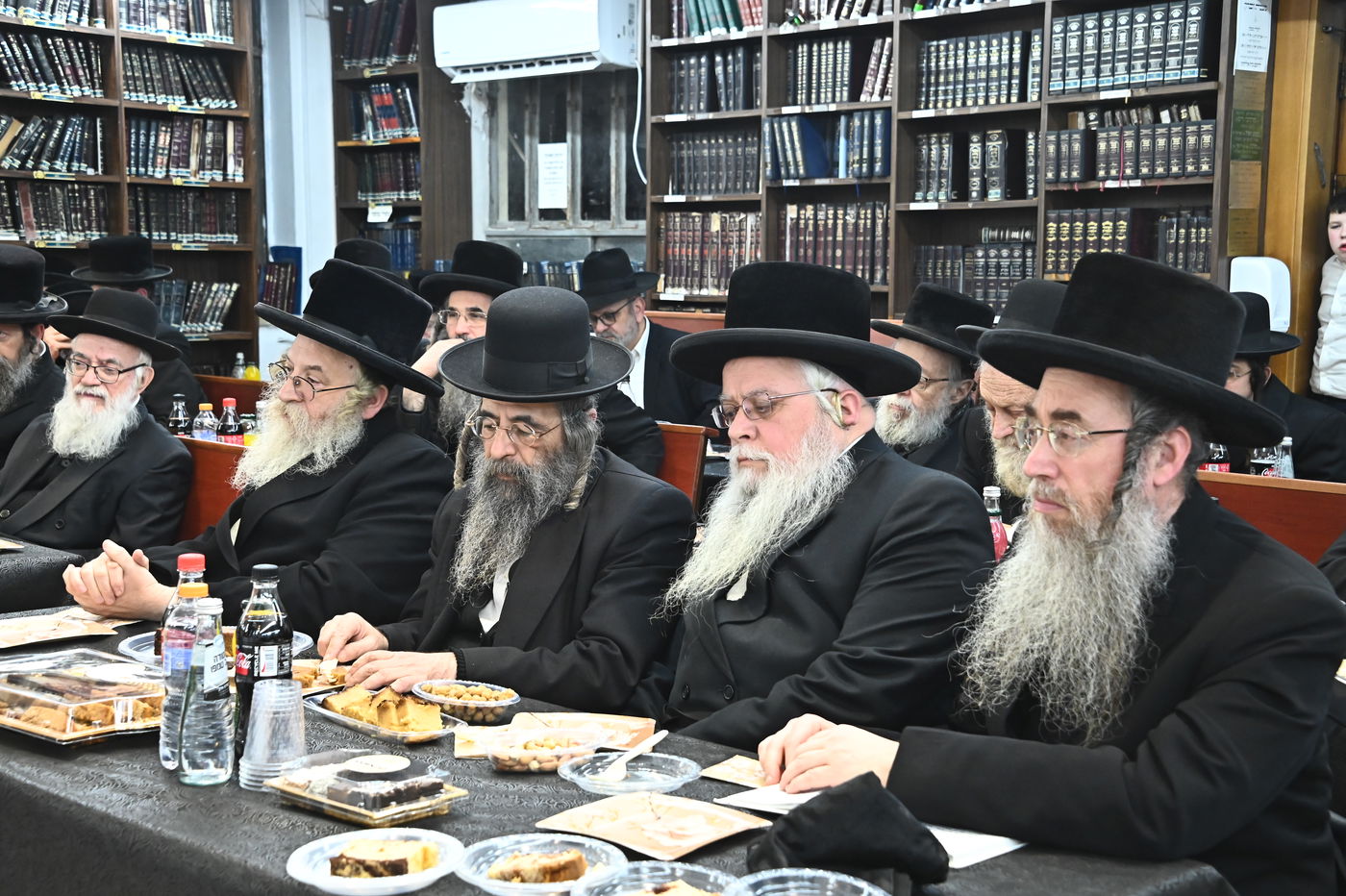 כינוס חסידי וידידי ספינקא 'אהל נחמן'