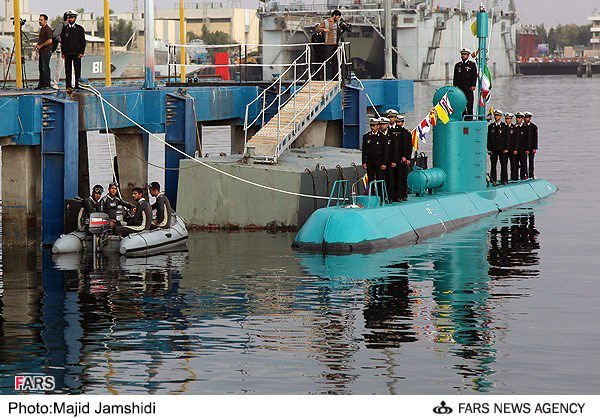 טקס להשקת צוללות מסוג "גדיר" של איראן בבנדר עבאס 2012