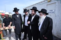 יציקת הבורות למקווה באחיסמך