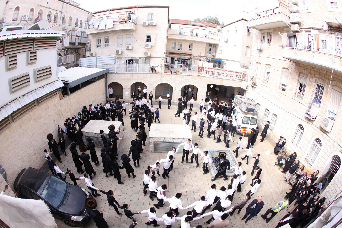 הכנסת ספר תורה לחכמת שלמה