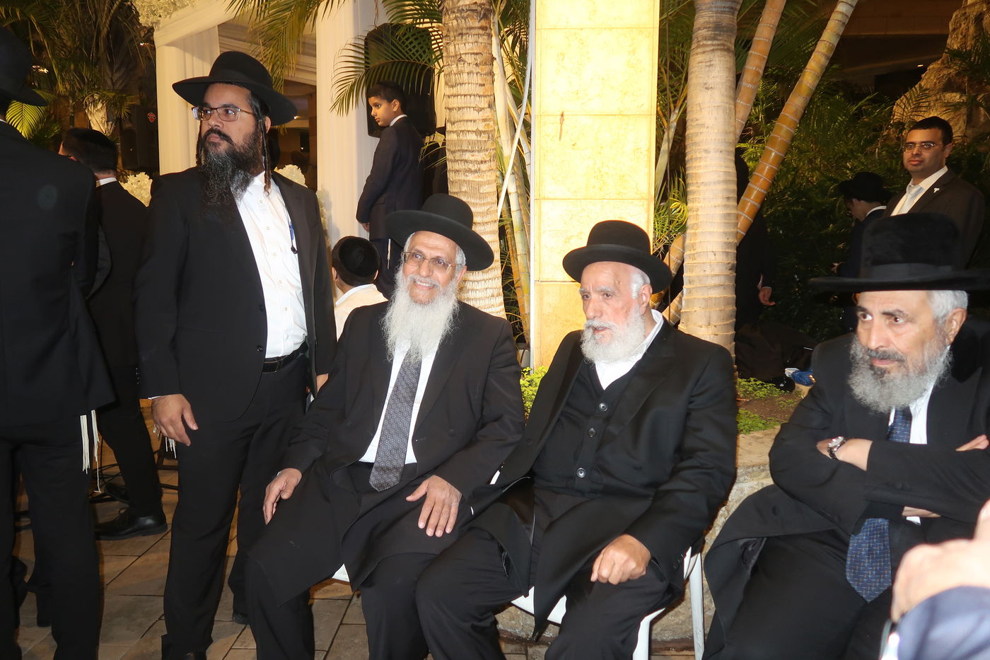 שמחת נישואי נכדת הגר"ש מחפוד