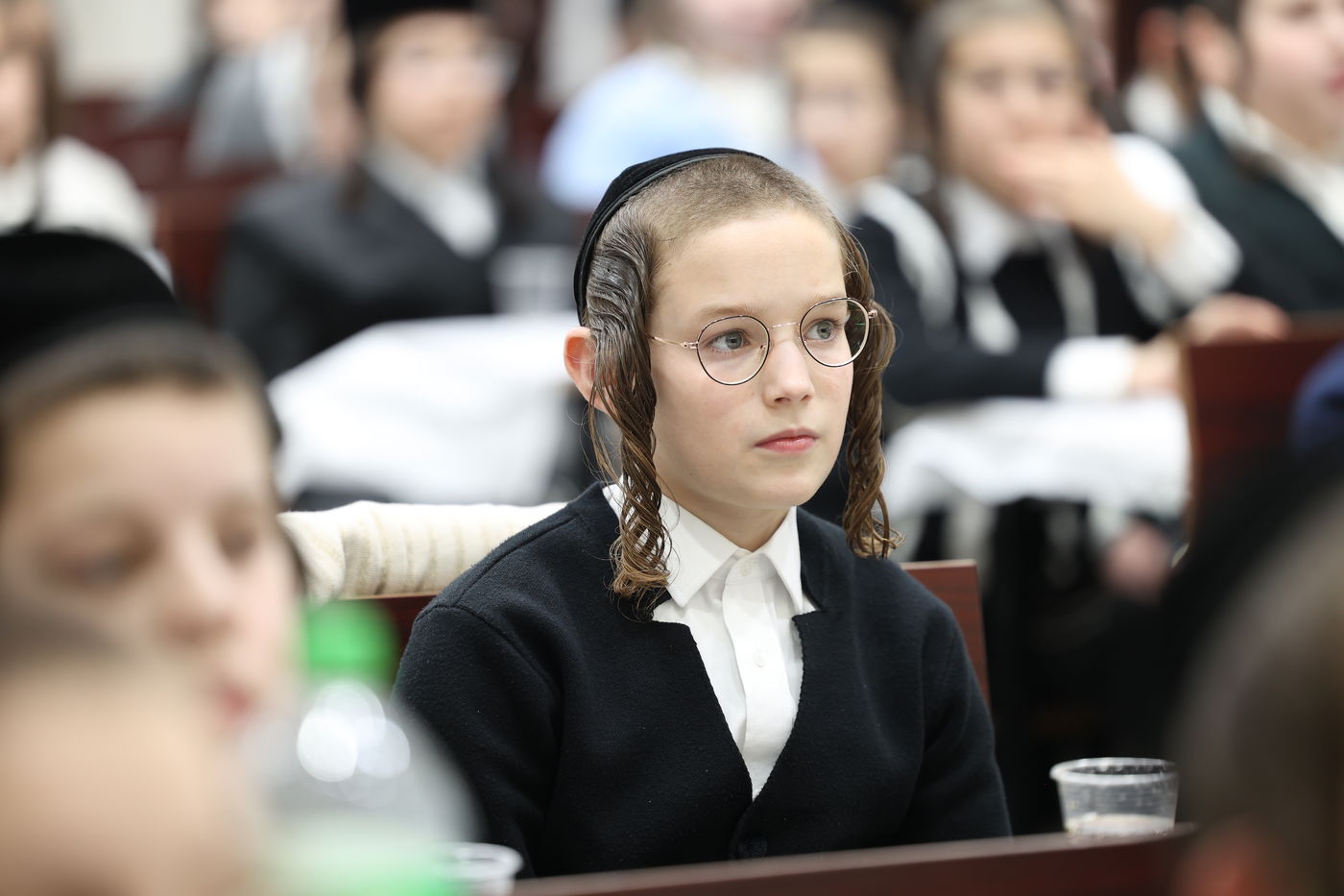 חלוקת פרסים בסאטמר ירושלים