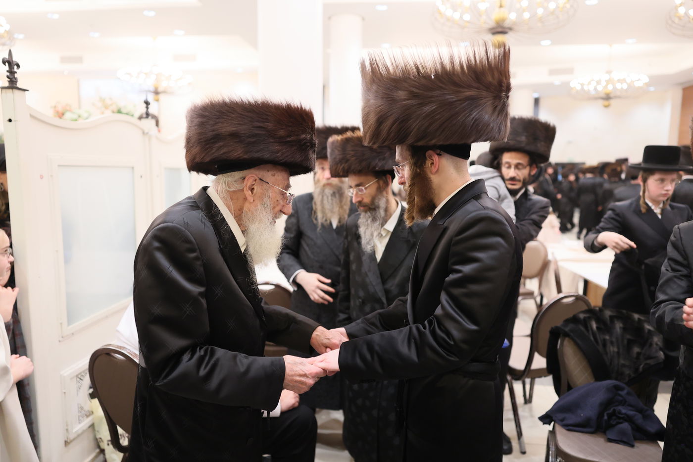 שמחת בית סטרעטין - זוועהיל - אשלג