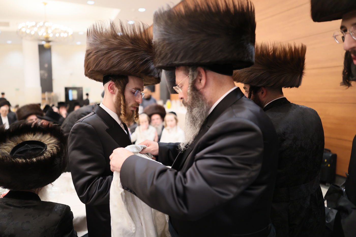 שמחת בית סטרעטין - זוועהיל - אשלג