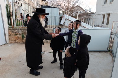 האדמו"ר מדושינסקיא בביקור בצפת