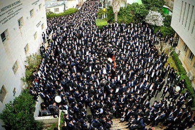 מסע הלוויית הגר"א שפירא זצ"ל - בירושלים