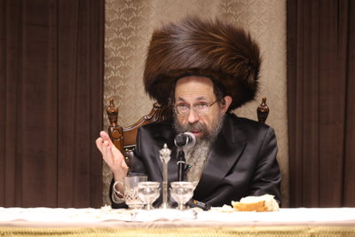 האדמו"ר מתולדות יהודה סטוטשין לפולין