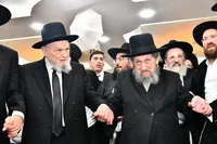 המנהיגים הגר"ד לנדו והגרמ"ה הירש 