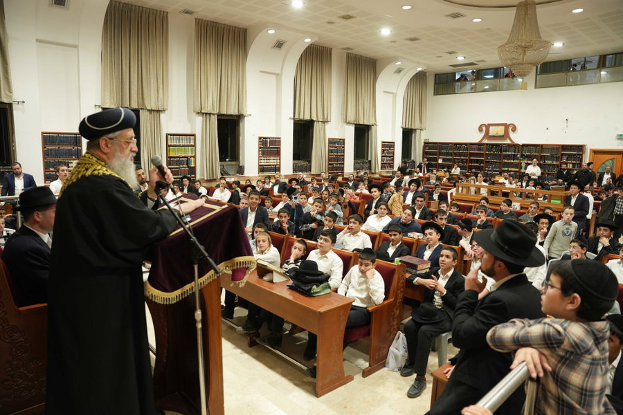 הראשל"צ הגאון רבי דוד יוסף בעיר נתיבות