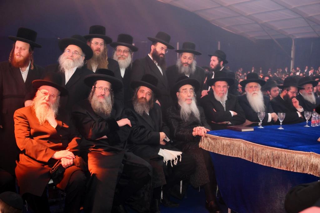 סיום הרמב"ם בכפר חב"ד