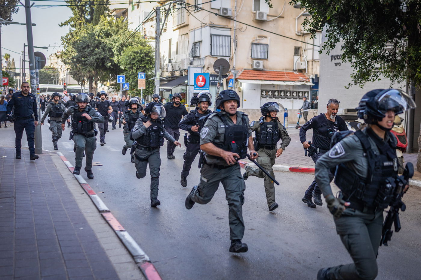 המהומות בבני ברק היום