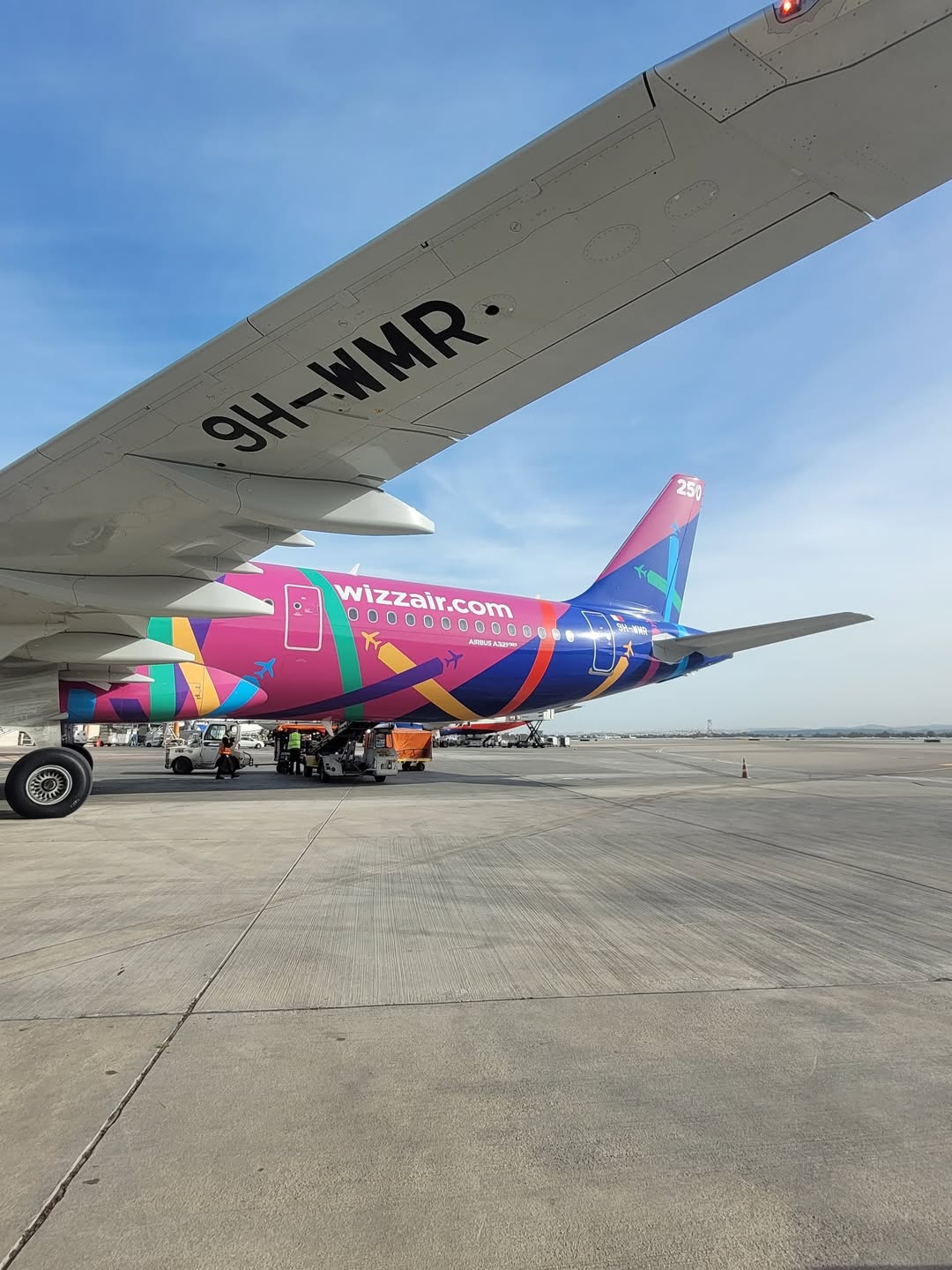 מטוס ה'250' של וויז אייר בנתב"ג