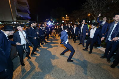 הכנסת ספר תורה ל'דרך אמונה' בקרית אתא