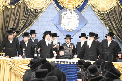 מעמד כבוד התורה בבעלזא